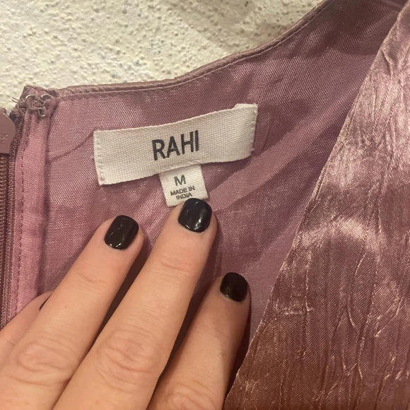 NEW RAHI Luster Cutout Minidress in Antique Rose Size Medium - Picture 3 of 4